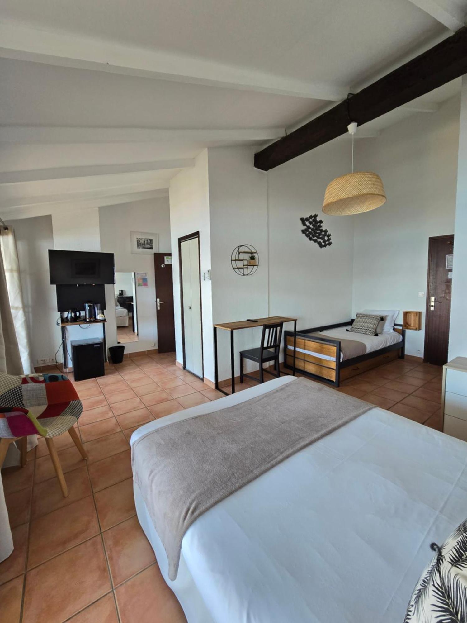 Hotel Chanteplage Saint-Cyr-sur-Mer Luaran gambar