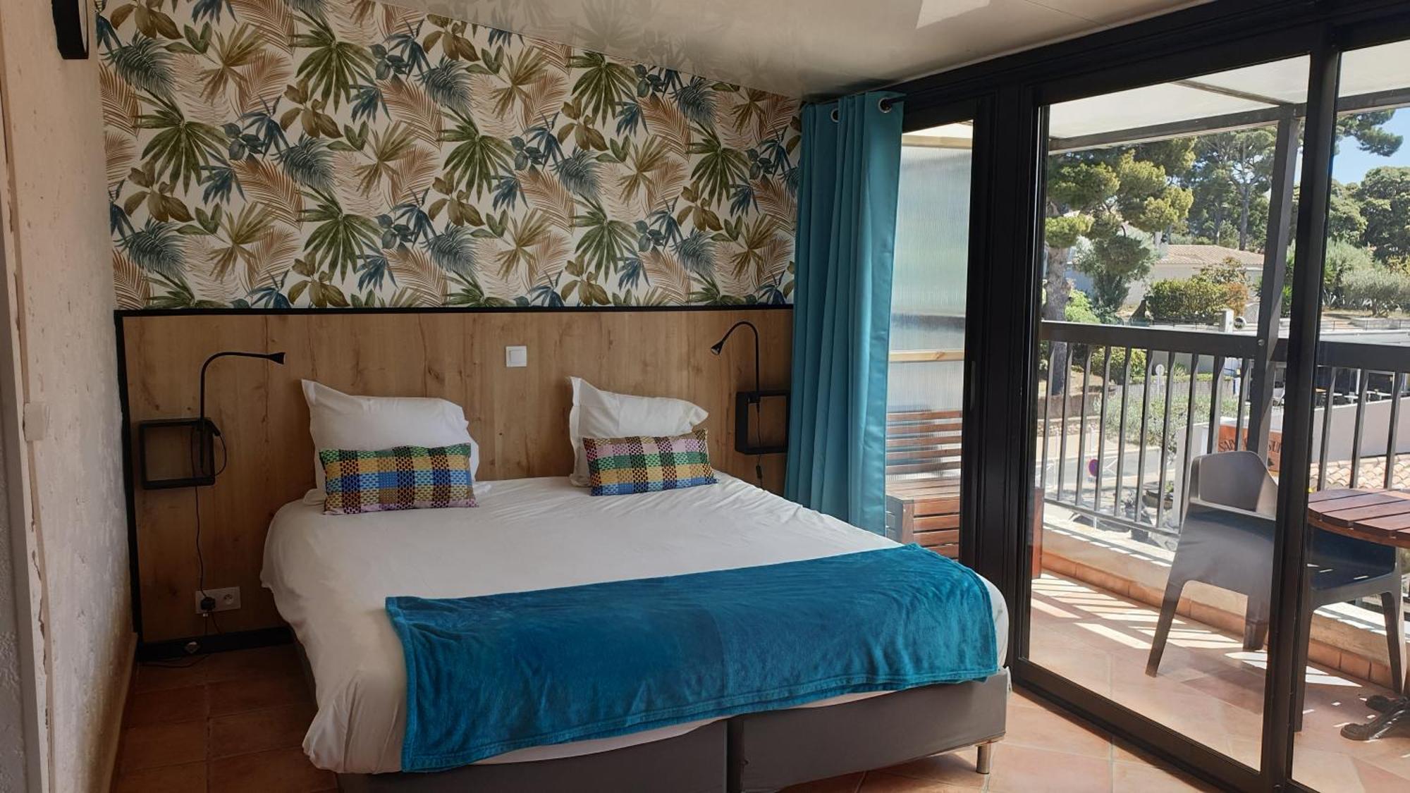 Hotel Chanteplage Saint-Cyr-sur-Mer Bilik gambar